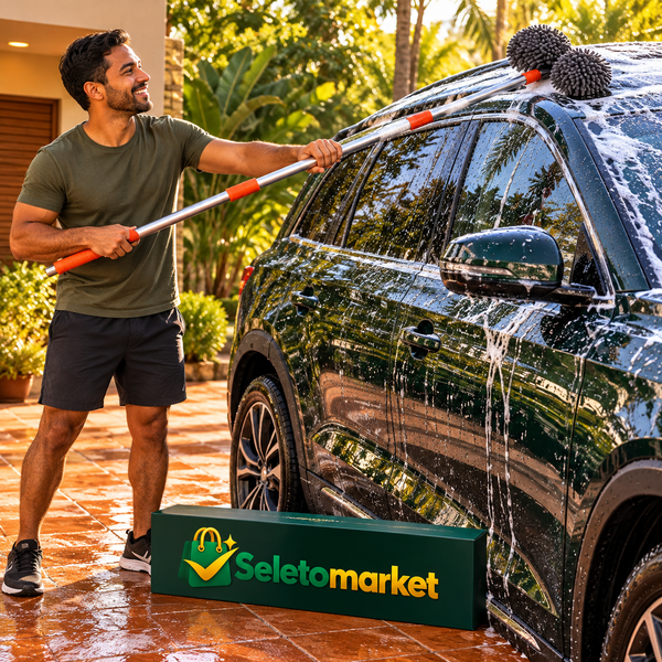 Homem brasileiro usando escova de lavagem SeletoMarket